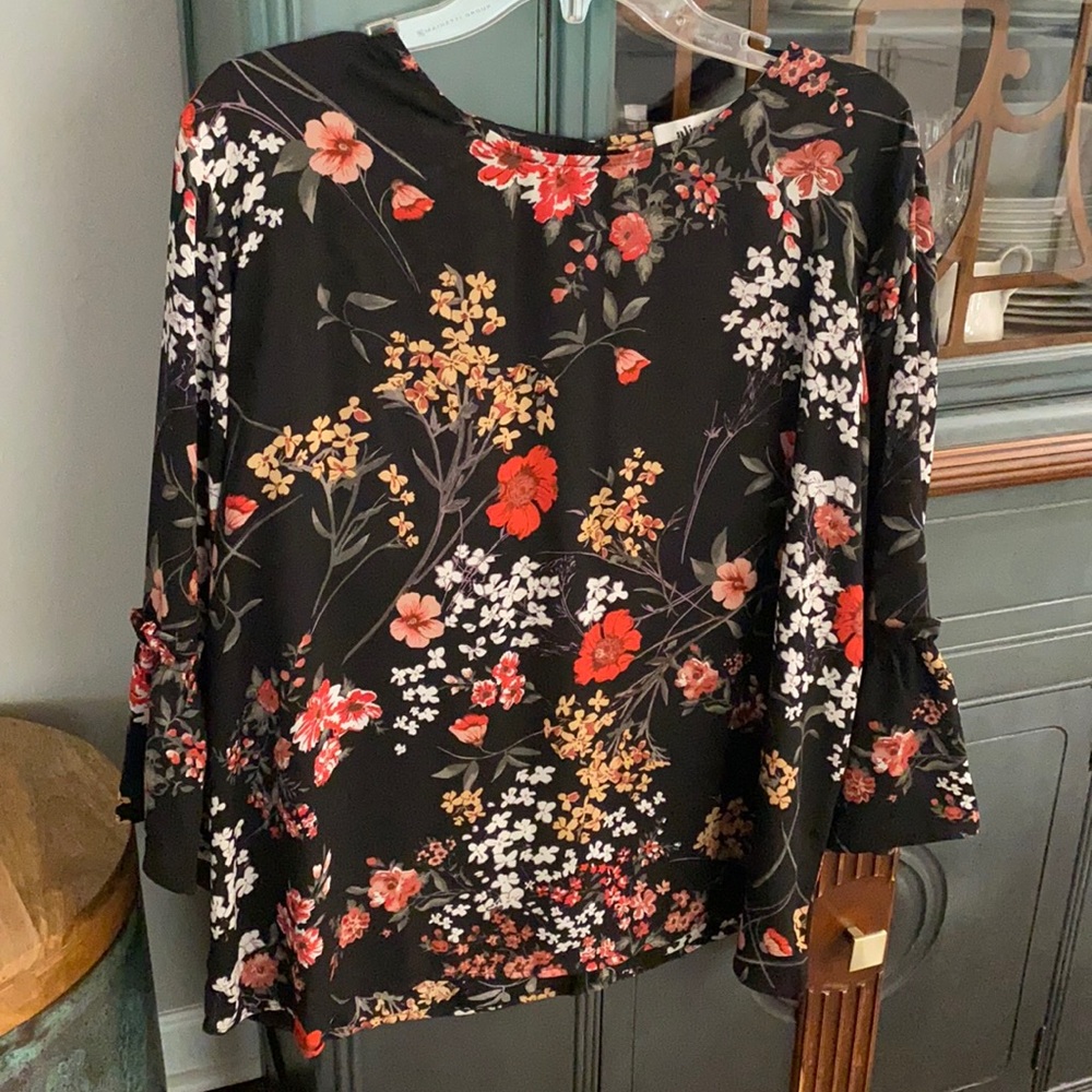 —ALICE BLUE— Floral Blouse/Top — Stitch Fix —